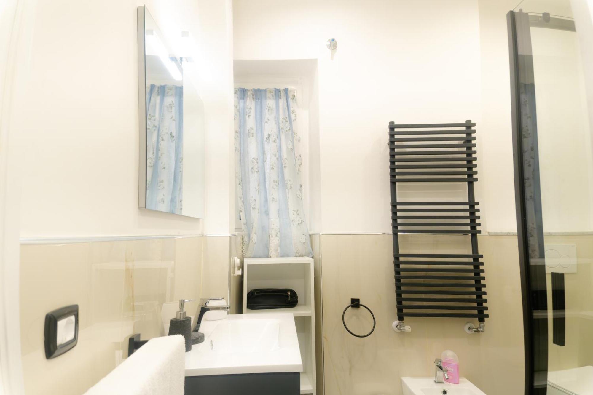 Marassi Suite Генуя Екстер'єр фото